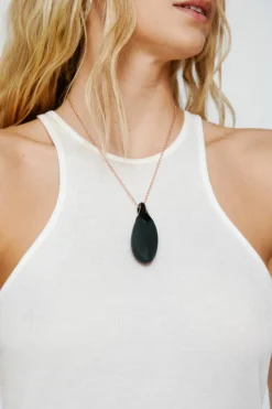 Sexual Wellness*NastyGal 10 Function Rechargeable Necklace Vibrator Sex Toy black