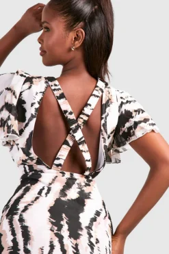 Smock Dresses*boohoo Abstract Chiffon Angel Sleeve Midaxi Dress brown