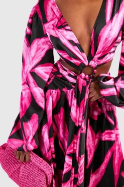 Smock Dresses|Maxi Dresses*boohoo Abstract Print Cut Out Ring Detail Maxi Dress hot pink