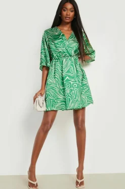 Wrap Dresses*boohoo Abstract Wrap Skater Dress green