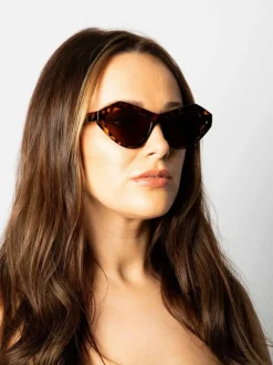 Sunglasses*SVNX Angular Sunglasses in Tortoiseshell Brown