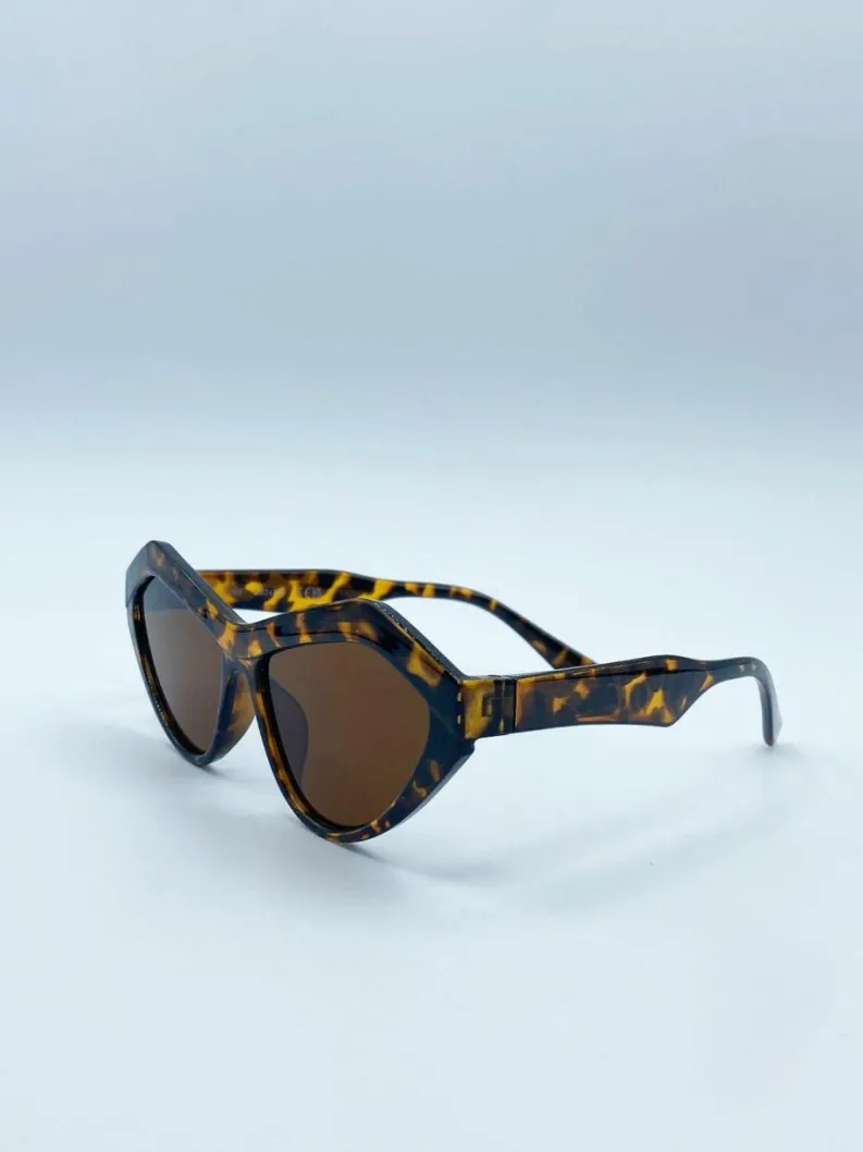 Sunglasses*SVNX Angular Sunglasses in Tortoiseshell Brown
