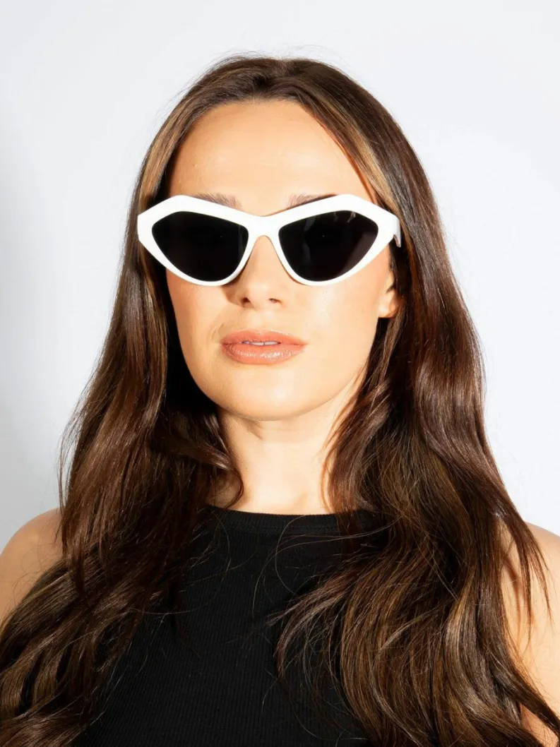 Sunglasses*SVNX Angular Sunglasses in White