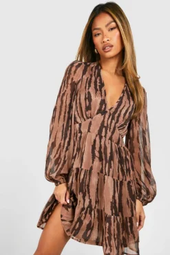 Smock Dresses|Mini Dresses*boohoo Animal Print Tiered Chiffon Smock Dress brown
