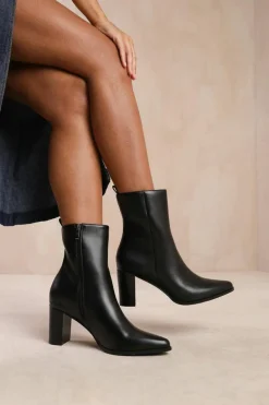 Heeled Boots|Ankle Boots*Where's That From Artic' Block Heel Ankle Boot Black
