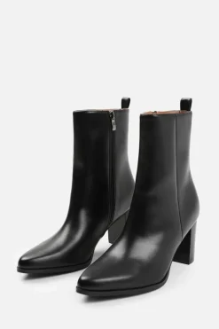 Heeled Boots|Ankle Boots*Where's That From Artic' Wide Fit Block Heel Ankle Boot Black