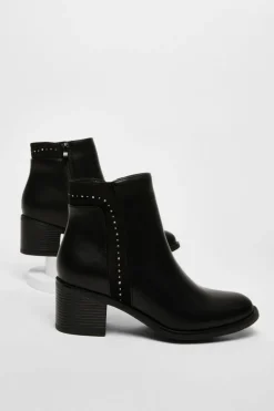 Ankle Boots*Quiz Faux Leather Embellished Ankle Boot Black