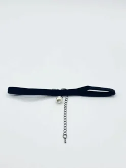 Necklaces*SVNX Faux Velvet Choker Necklace With Faux Pearl Charm Black