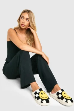Slippers|Slippers*boohoo Borg Checkerboard Happy Face Slippers black