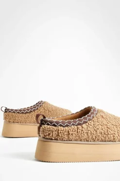 Flats|Cosy Boots*boohoo Borg Embroidered Cosy Platform Slip On Mules chestnut