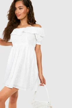 Smock Dresses|A Line Dresses*boohoo Broderie A-line Mini Dress white