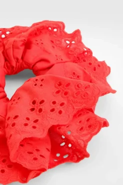Hair Accessories*boohoo Broderie Scrunchie red