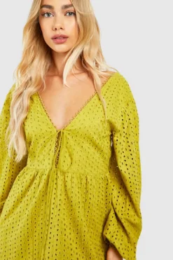 Smock Dresses*boohoo Broderie V Neck Mini Dress olive