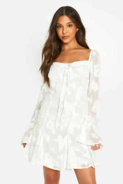 Skater Dresses*boohoo Burnout Floral Milkmaid Mini Dress white