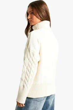 Jumpers*boohoo Cable Knitted Roll Neck Jumper cream