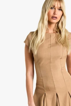 Skater Dresses|Suits & Tailoring*boohoo Cap Sleeve Box Pleat Mini Dress mocha