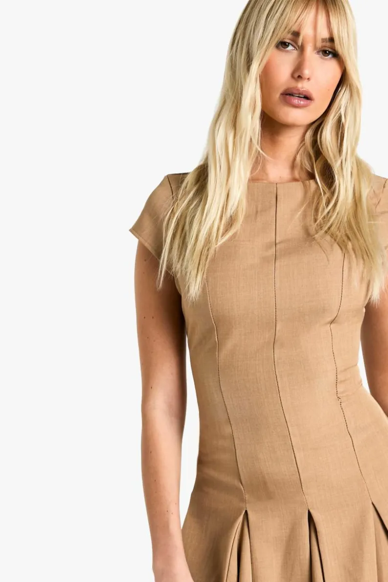 Skater Dresses|Suits & Tailoring*boohoo Cap Sleeve Box Pleat Mini Dress mocha