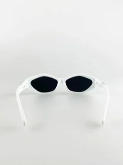 Sunglasses*SVNX Cat eye Sunglasses In With Panther Badge White