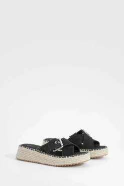 Sandals*boohoo Chunky Buckle Crossover Flatforms black