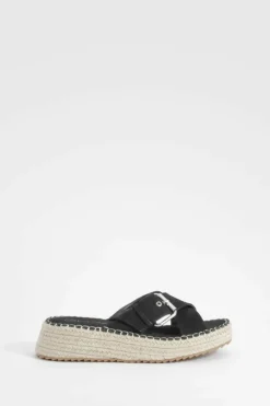 Sandals*boohoo Chunky Buckle Crossover Flatforms black