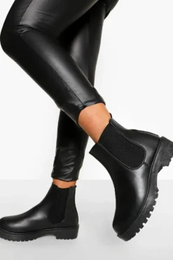 Chunky Boots|Flat Boots*boohoo Chunky Chelsea Boots black