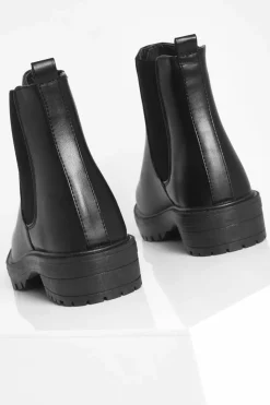 Chunky Boots|Flat Boots*boohoo Chunky Chelsea Boots black
