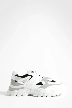 Trainers*boohoo Chunky Cleated Sole Contrast Detail Trainers black