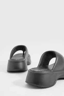 Sandals*boohoo Chunky Platform Flip Flops black