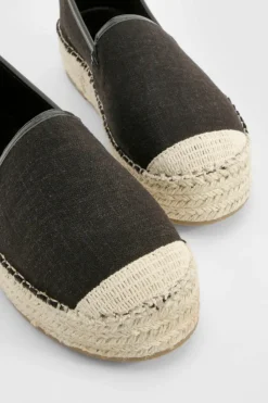 Sandals*boohoo Closed Toe Platform Espadrilles black