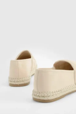 Sandals*boohoo Closed Toe Quilted Stud Detail Espadrilles nude