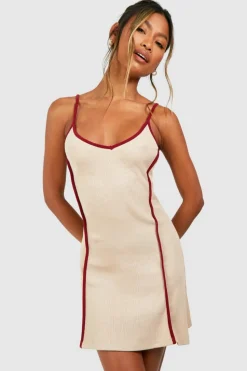 Bodycon Dresses*boohoo Contrast Binding V Neck Mini Dress baby pink