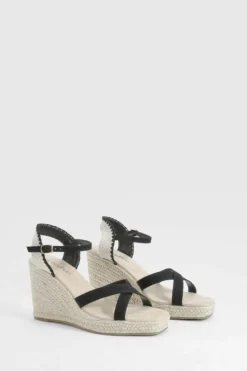 Wedges|Trainers*boohoo Crossover 2 Part Topstitch Detail Wedges black