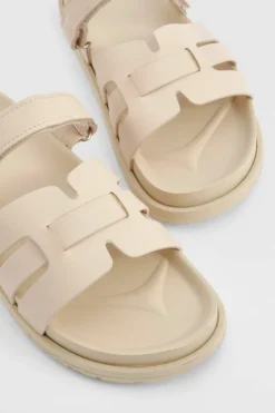 Sandals*boohoo Cut Out Detail Sliders beige