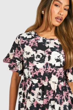 Smock Dresses*boohoo Dark Floral Frill Smock Dress black