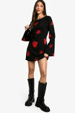 Mini Dresses|Long Sleeve Dresses*boohoo Dark Floral Low Back Flare Sleeve Dress black