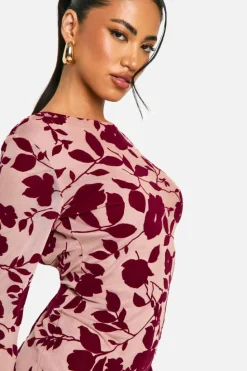 Bodycon Dresses*boohoo Devore Floral Frill Sleeve Mini Dress plum