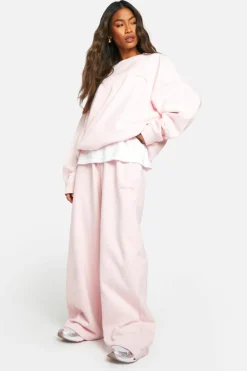 Sweatshirts|Boohoo Basics*boohoo Dsgn Studio Embroidered Oversized Sweatshirt light pink