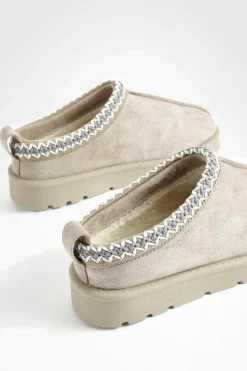 Flats|Cosy Boots*boohoo Embroidered Cosy Mules mocha