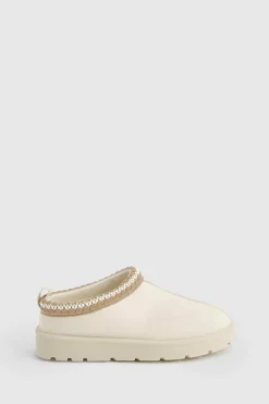 Cosy Boots|All Boots*boohoo Embroidered Cosy Mules cream