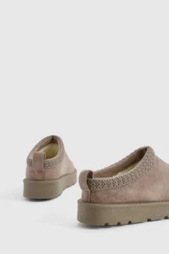 Cosy Boots*boohoo Embroidered Cosy Mules taupe