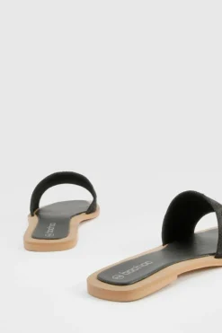 Sandals*boohoo Embroidered Detail Mule Sandals black