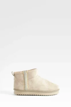 Cosy Boots|All Boots*boohoo Embroidered Detail Ultra Mini Cosy Boots beige