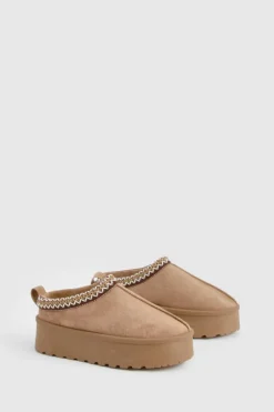 Cosy Boots|All Boots*boohoo Embroidered Platform Cosy Mules mocha