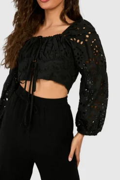 Long Sleeve Tops*boohoo Embroidery Long Sleeve Crop Top black
