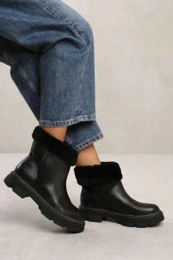 Ankle Boots*Where's That From Eva' Ankle Boot With Fur Lining Black