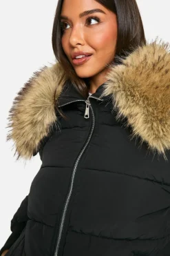 Up To 80% Off Winter Warmers|Puffer Jackets*boohoo Faux Fur Collar Puffer Jacket black