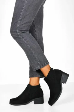 Heels|Heeled Boots*boohoo Faux Suede Low Block Heel Chelsea Boots black