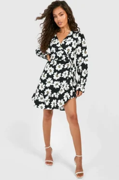 Wrap Dresses*boohoo Floral Frill Wrap Dress black
