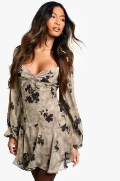 Skater Dresses*boohoo Floral Long Sleeve Mini Skater Dress green