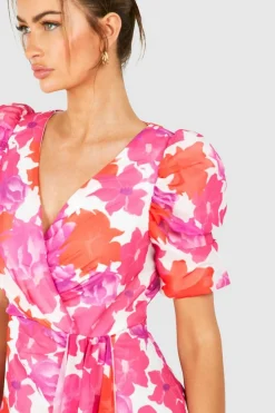 Wrap Dresses*boohoo Floral Print Wrap Maxi Dress white